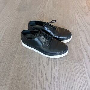 Valentino Garavani leather shoes